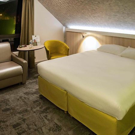 Hotel Ibis Styles Saint Malo Port Exterior foto