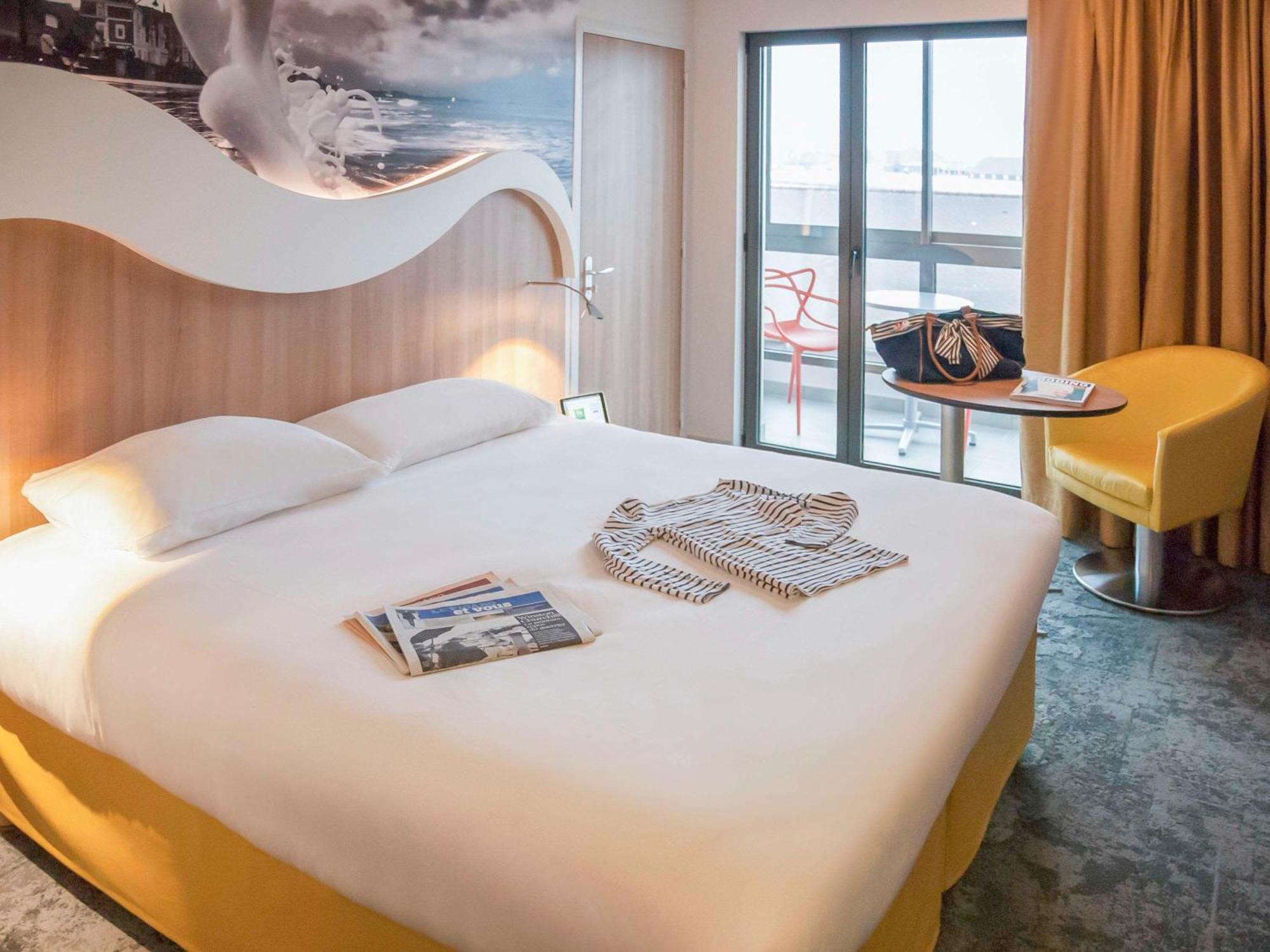 Hotel Ibis Styles Saint Malo Port Exterior foto