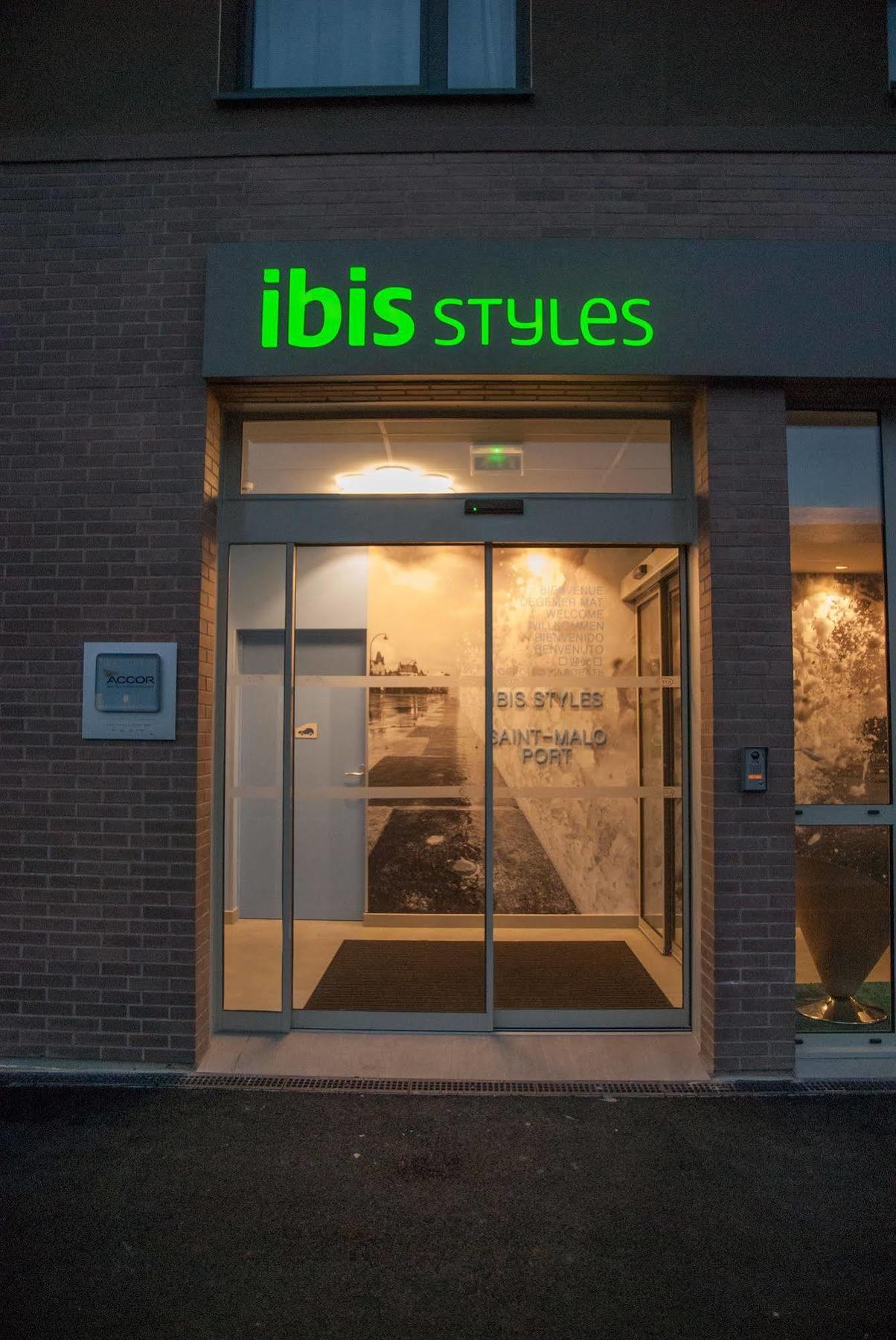 Hotel Ibis Styles Saint Malo Port Exterior foto