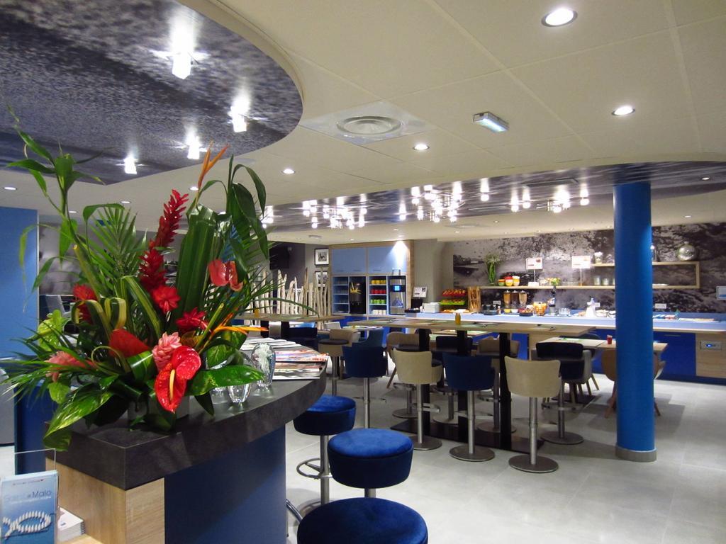 Hotel Ibis Styles Saint Malo Port Exterior foto